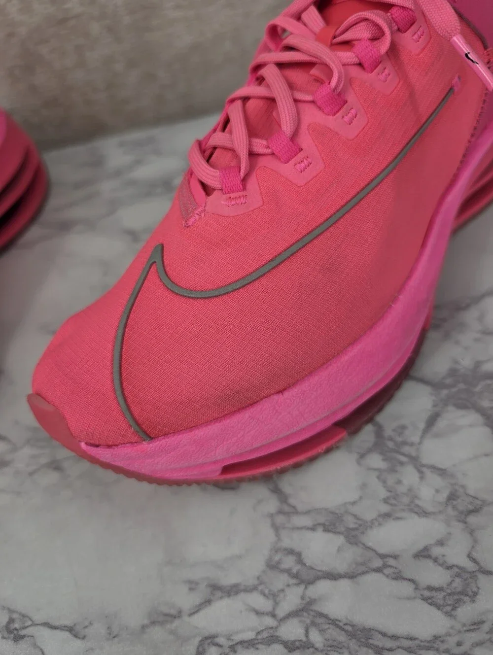 Nike Zoom Double Stacked Hot Pink Blast Women's Size 11